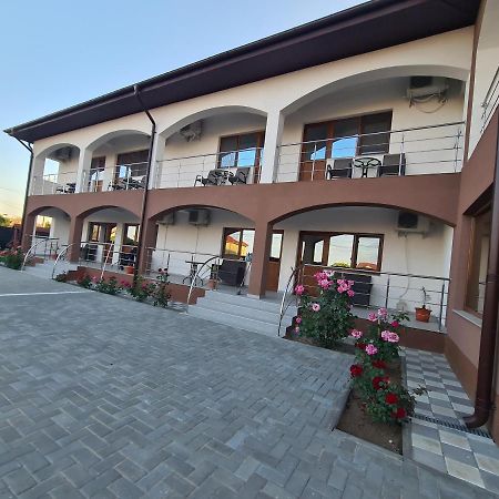 Casa Coco Hotel 2 Mai Bagian luar foto